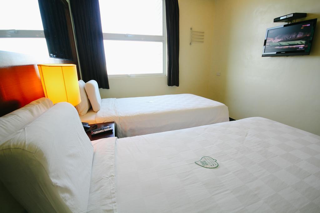 Go Hotels Bacolod Exterior photo